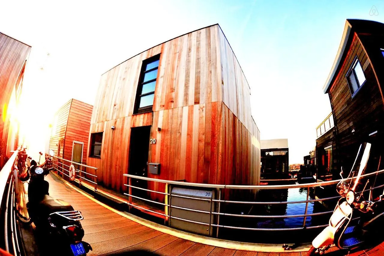 فندق مبيت وإفطار أمستردام La Corte Sconta B&B